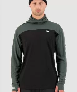 Mons Royale MEN Yotei Powder Hood LS - Rosin Black
